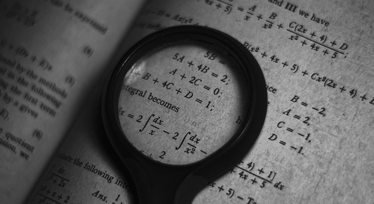 Higher Mathematics. Linear algebra and elements of topology